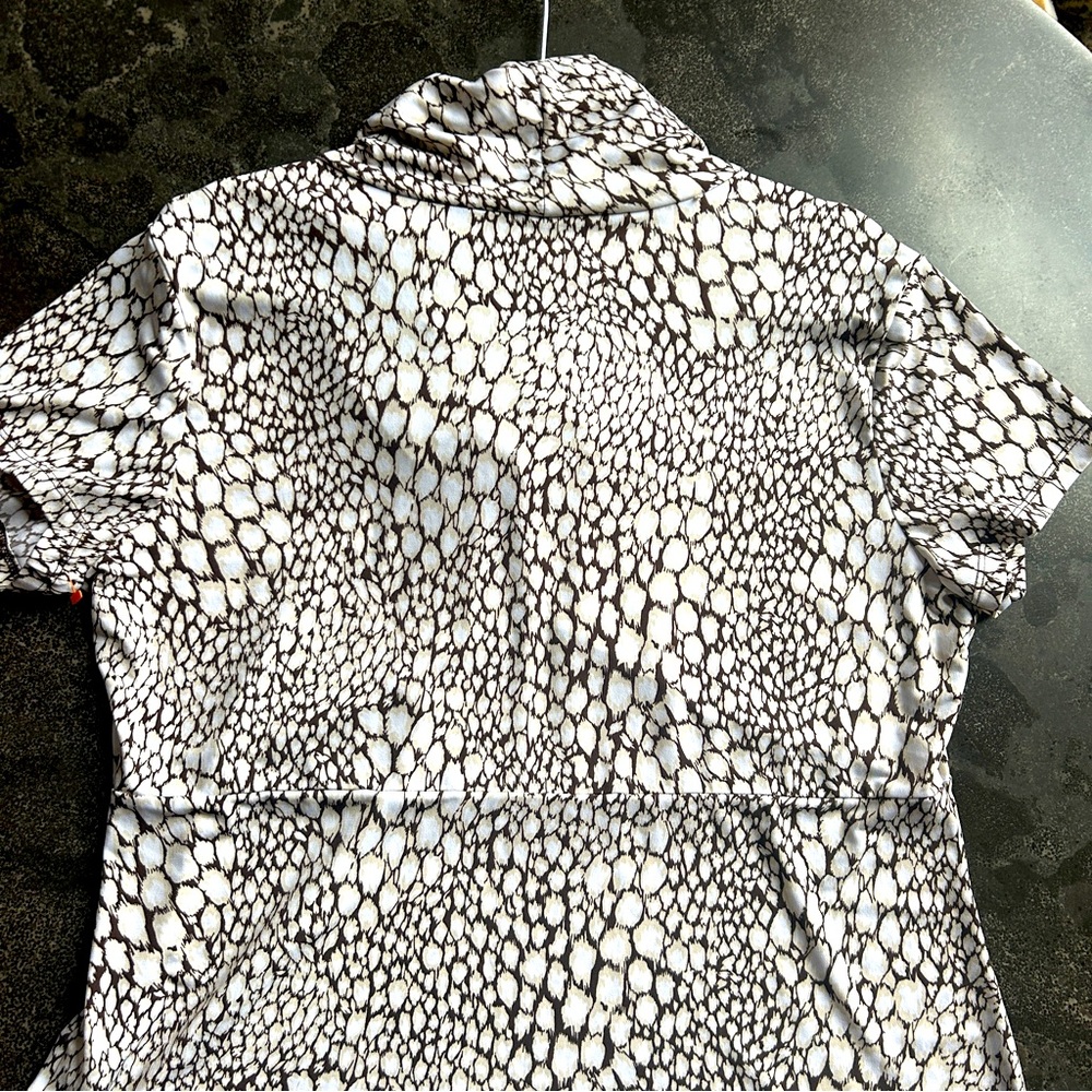 Covington Animal Print Top - Size XLP - Picture 4 of 10